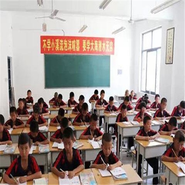 哈爾濱武校(xiào)
